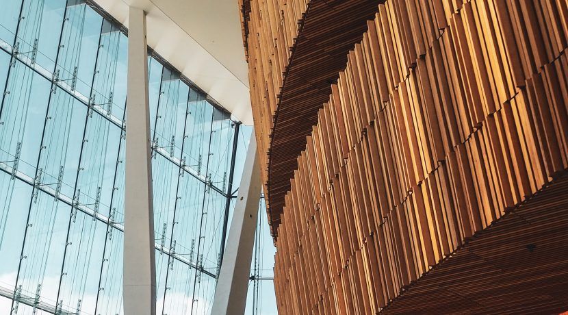 Construcción sostenible, la importancia de la certificación LEED™ en naves y edificios de oficinas