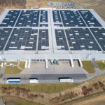 Placas solares en naves industriales y logísticas