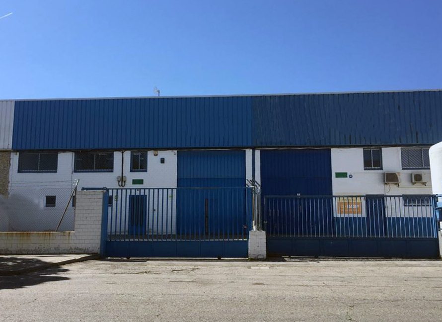 AREA asesora en el alquiler de una nave en San Fernando de Henares a TRANSTEL